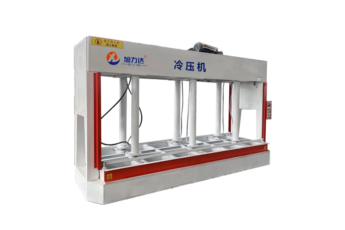 冷压机