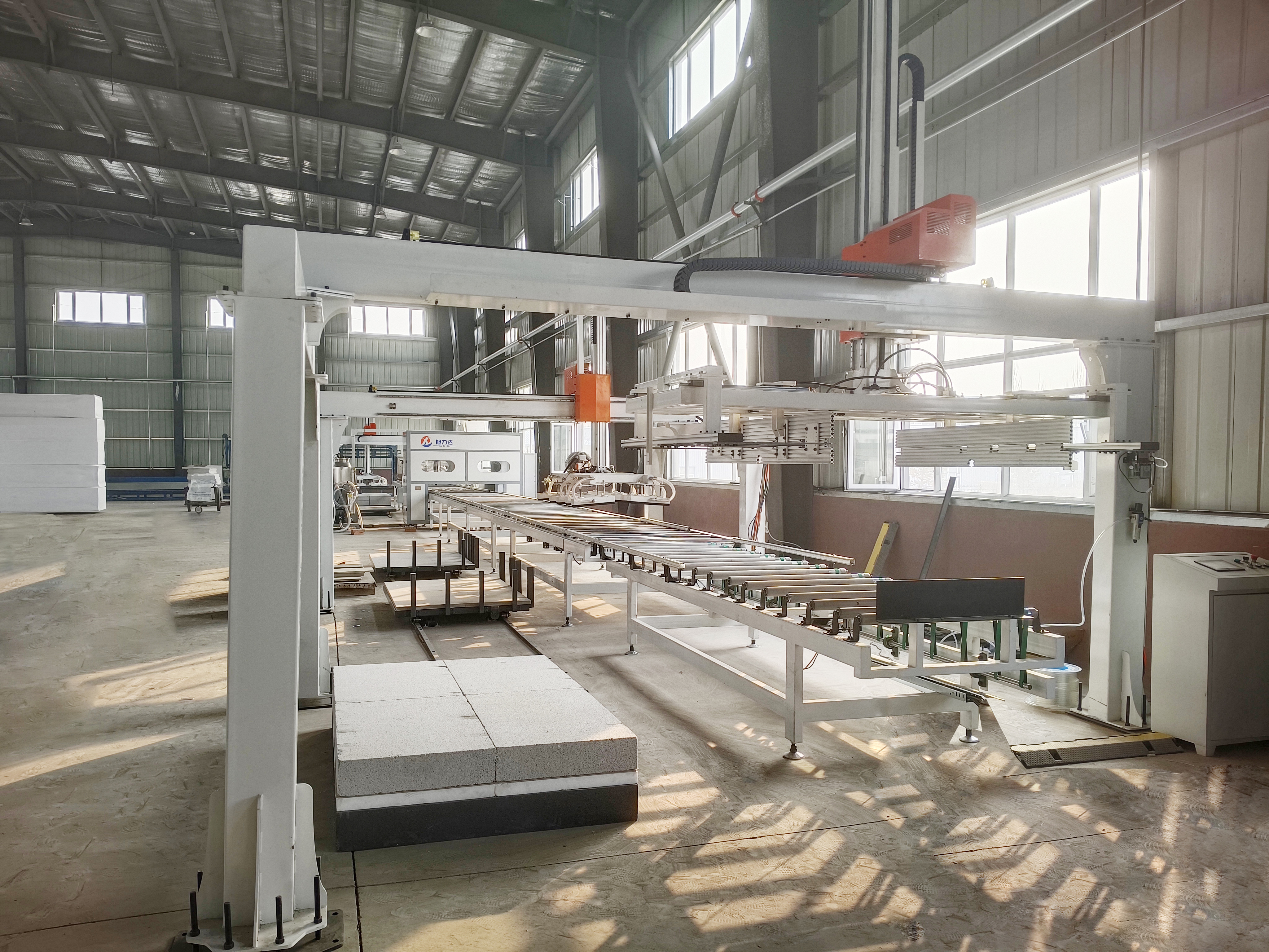 内蒙陶瓷薄板生产线 (3).jpg